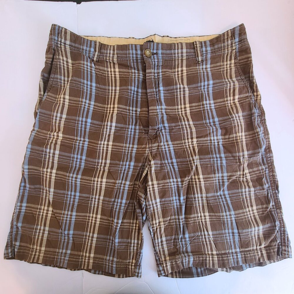 American Threads Brown Plaid Shorts – Size 38W